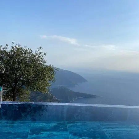 Hotel Mavi Ve Yesilin Sonsuz Tonu Fethiye